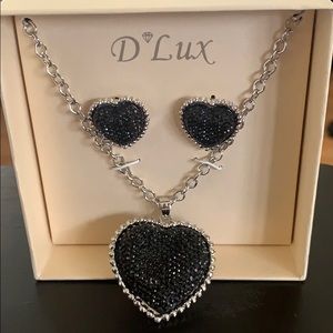 D’Lux Earring and Necklace set
